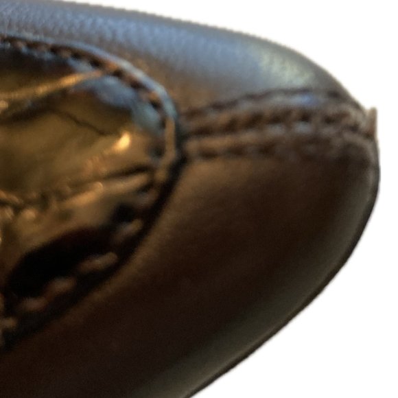 CIRCA Joan & David Brown Alligator Print Luxe Heels - Picture 7 of 9